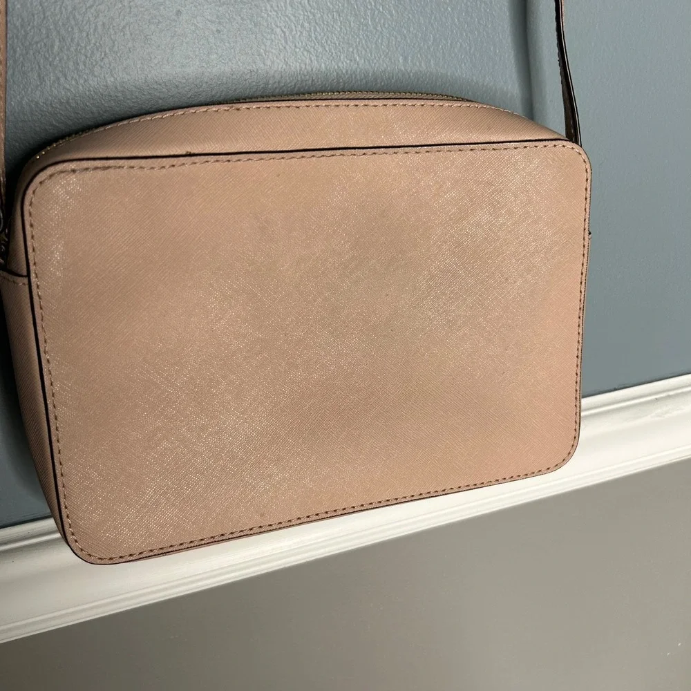 Michael Kors Pink Studded sandrine Crossbody Bag Gold‎ Hardware purse